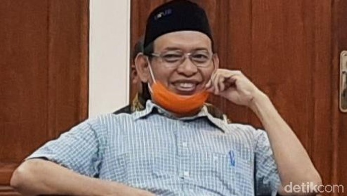 Rektor Unair Prof Dr Mohammad Nasih