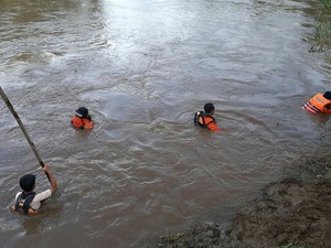 Jatuh ke Sungai, Balita di Purworejo Hilang