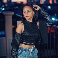 Di Instagram, terlihat jika Rita mengunggah beberapa foto endorsement dan modeling. Foto: Instagram @itsritagaviola