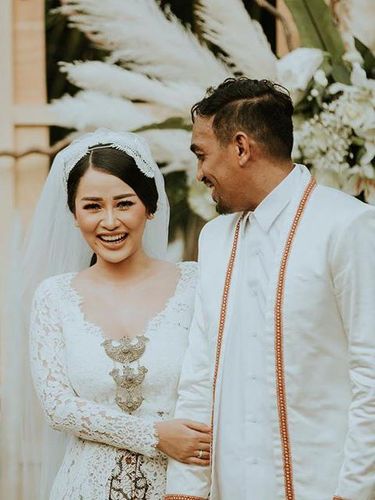 Kemesraan Glenn Fredly dan Mutia Ayu yang kini tinggal kenangan.