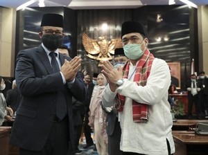 Gerindra: Komentar Anies-Riza soal Skateboard di Trotoar Tak Bertentangan
