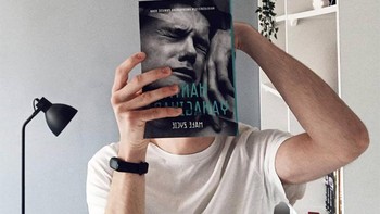 Maupun buku autobiografi. Foto: sadanduseles