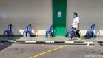Kini Berbelanja di Pasar Swalayan Harus Antri