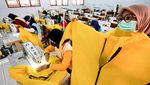 Keren! Siswa SMK di Blitar Produksi Hazmat Suit