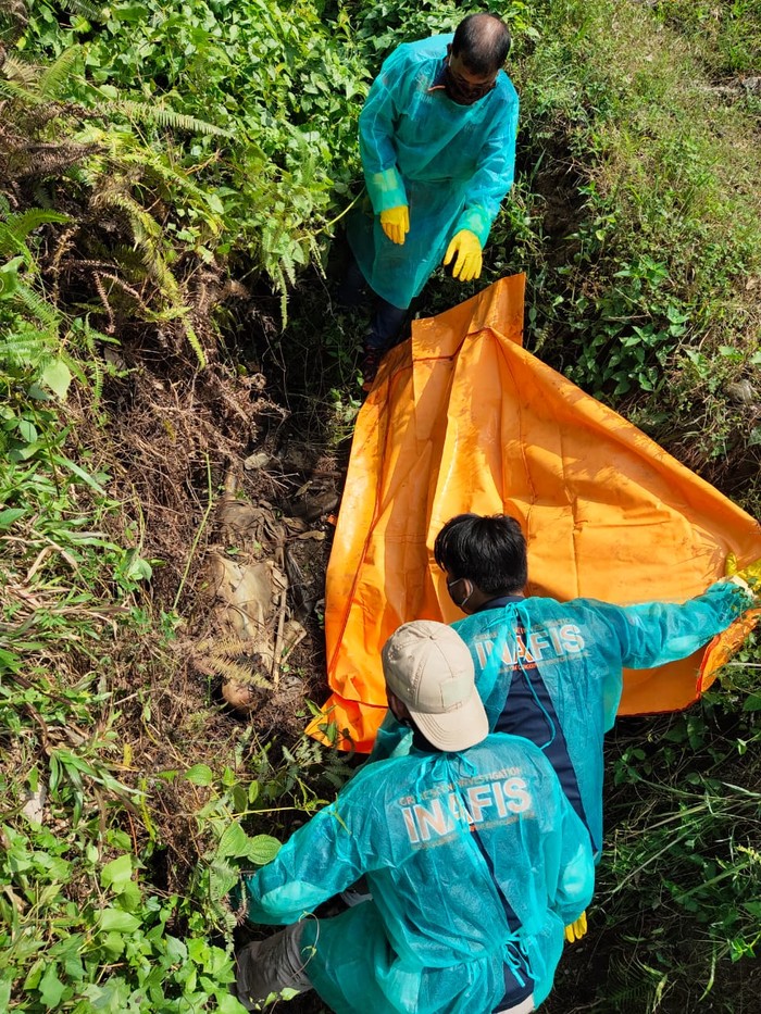Proses Evakuasi Mayat di Serdang Bedagai Sumut