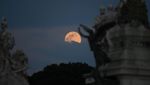 Betapa Indahnya Pink Supermoon 2020