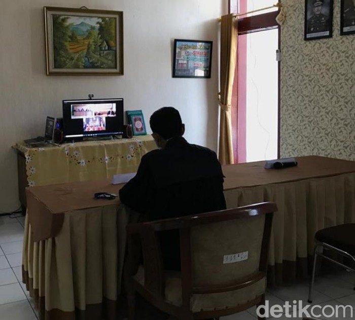 JPU saat melakukan sidang secara teleconference