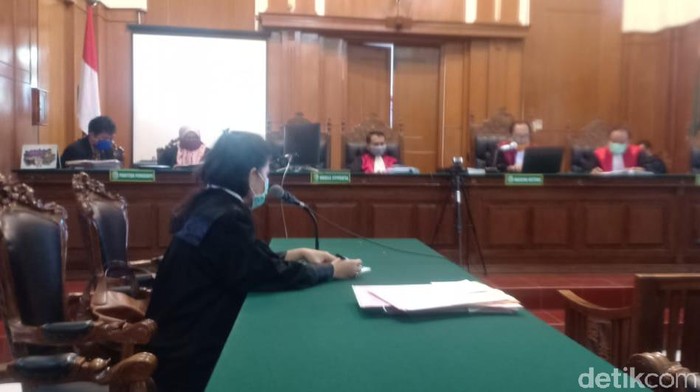 sidang kasus royalti hak cipta karaoke rasa sayang
