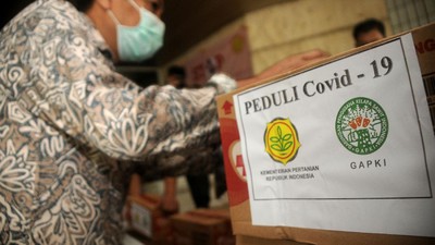 Bantuan untuk Lawan Corona Terus Mengalir