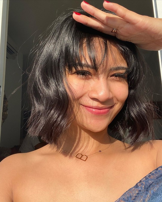 Pada 5 November 2016, Vanessa Angel telah menggelar acara pertunangan dengan Didi Soekarno. Bahkan sempat beredar kabar bahwa Vanessa dan Didi telah menikah secara diam-diam. Namun pada 19 Oktober 2017, Didi mengunggah sebuah foto yang mengindikasikan bahwa dirinya telah berpisah dari Vanessa. Kini Vanessa telah menikah dengan Bibi Ardiansyah dan dikaruniai seorang putra. Foto: instagram Vanessa Angel