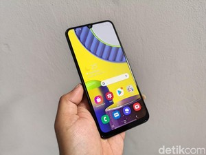 Menjajal Galaxy M31, 4 Kamera dan Baterai 6.000 mAh