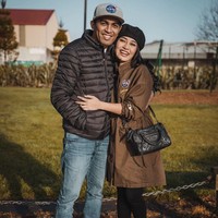 Ketika Gewa sudah dewasa nanti dan mengerti, Gewa pasti akan berkata “Gewa Bangga menjadi anak Perempuan Ayah”. Tuhan selalu jaga Kami 🌹I love you🌹 @glennfredly309 hari ini pas 40Hari pasca lahiran, tulis Mutia Ayu. Foto: Instagram/@mutia_ayuu, @glennfredly309