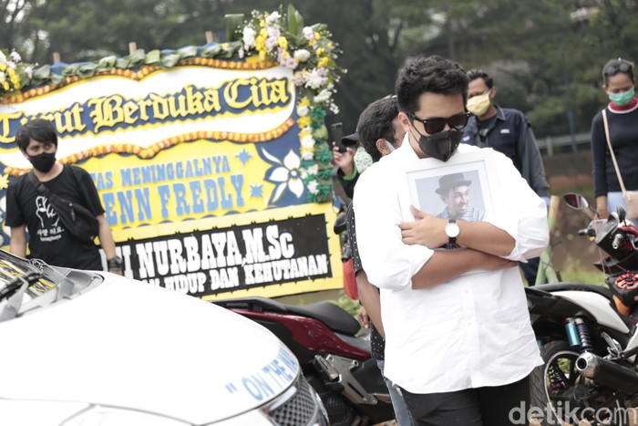 Glenn Fredly pemakaman Glenn Fredly di Tanah Kusir, Jakarta Selatan