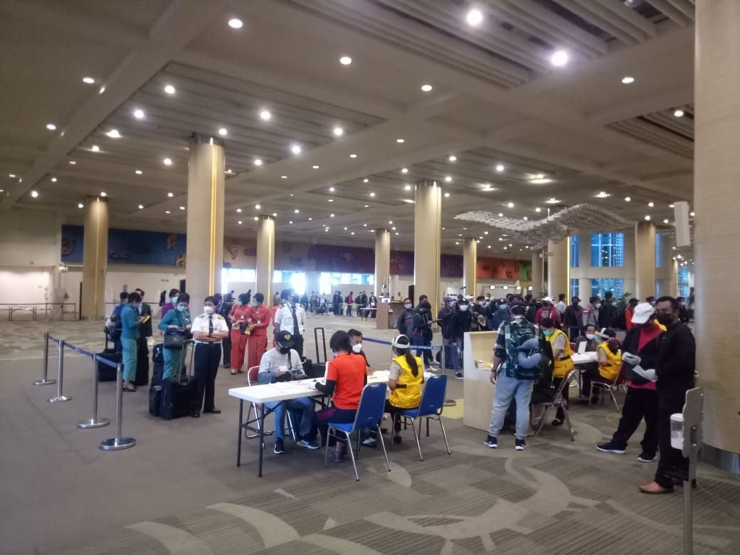 Sebanyak 88 orang Pekerja Migran Indonesia (PMI) tiba di bandara I Gusti Ngurah Rai, Bali.