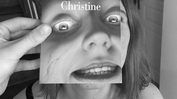 Baik yang bernuansa horor. Foto: sadanduseles 