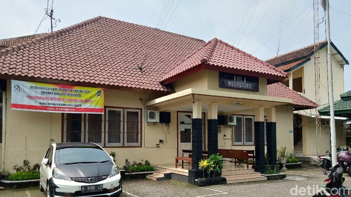 Kantor Dinas Kesehatan Pemkab Klaten.