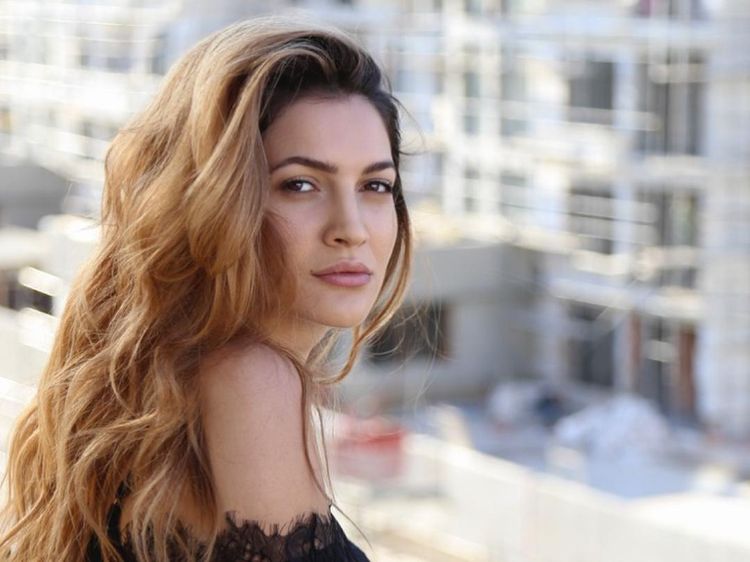 Foto: Lebih Dekat dengan si Cantik Gebetan Baru Xherdan Shaqiri