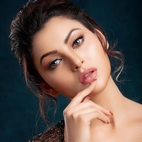 Ratu kecantikan yang juga aktris Bollywood ini berada di bawah peraturan lockdown India. Hal tersebut membuat dirinya terkunci di rumah dan tak bisa melakukan berbagai aktivitas di luar. Foto: Instagram