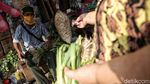 Suasana Pasar Tradisional Tanjung Priok di Hari Pertama PSBB