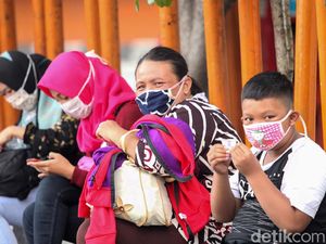 Pandemi Corona, 100 Ribu Pekerja Migran RI Pulang dari Luar Negeri
