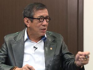 Djarot PDIP Benarkan Kabar Menkumham Jatuh Saat Bersepeda di Sumut