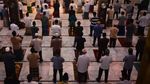 Tetap Gelar Salat Jumat, Masjid di Kudus Terapkan Pembatasan Sosial