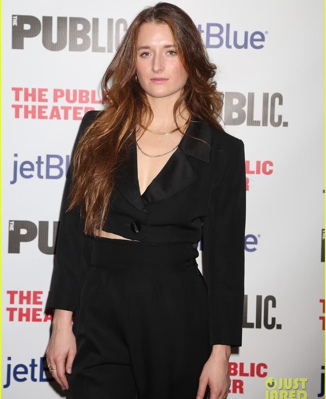 Grace merupakan anak ketiga Meryl Streep. Dia mengikuti jejak sang ibu terjun ke dunia akting.  Foto: dok. Instagram