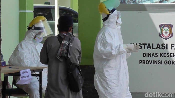 Pemeriksaan Jemaah Tablig di Asrama Haji Gorontalo