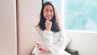 Vanessa Surya pernah berpacaran dengan Glenn Fredly dari tahun 2017 sampai Februari 2019. Namanya sempat dikaitkan banyak netizen saat Glenn akhirnya memilih Mutia Ayu. Kala itu Vanessa mengungkap kekesalannya. Foto: Instagram vanessasurya