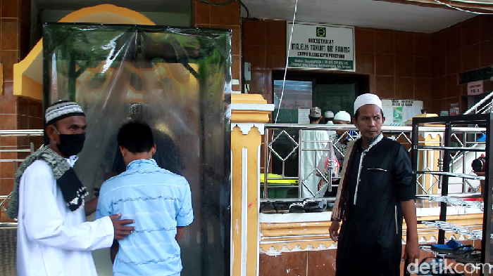 Masjid di Parepare Sulsel Tetap Gelar Salat Jumat