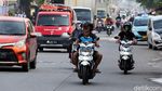 Melihat Aktivitas Warga pada Hari Pertama PSBB di Ibu Kota