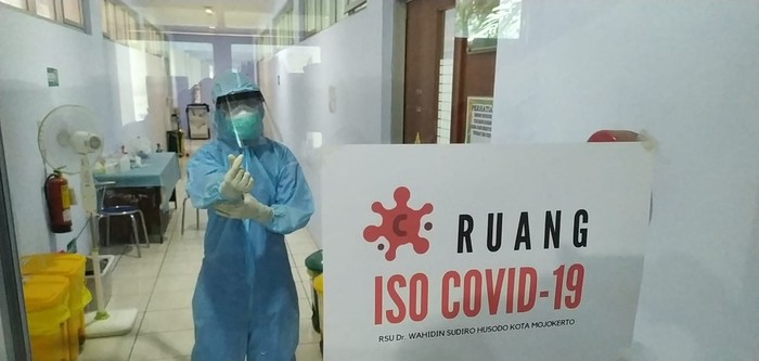 ruang isolasi di RSUD Dr Wahidin Sudiro Husodo mojokerto