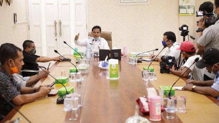 Wali Kota Banda Aceh Aminullah Usman