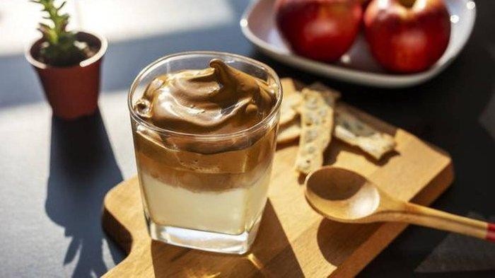 dalgona coffee dalgona coffee