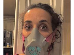 Postingan Foto Masker Netizen dari Keren hingga Bikin Ngakak