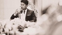 Ketampanan Putra keempat Sultan Brunei Darussalam ini menjadi sorotan warganet Indonesia maupun dunia. Tak hanya tampan, pangeran Brunei ini memiliki segudang pesona. Bahkan momen kulinerannya pun memiliki daya tarik. Foto: instagram @tmski