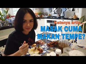 Ini Keseruan Yuni Shara Bikin Orek Tempe saat Karantina di Rumah