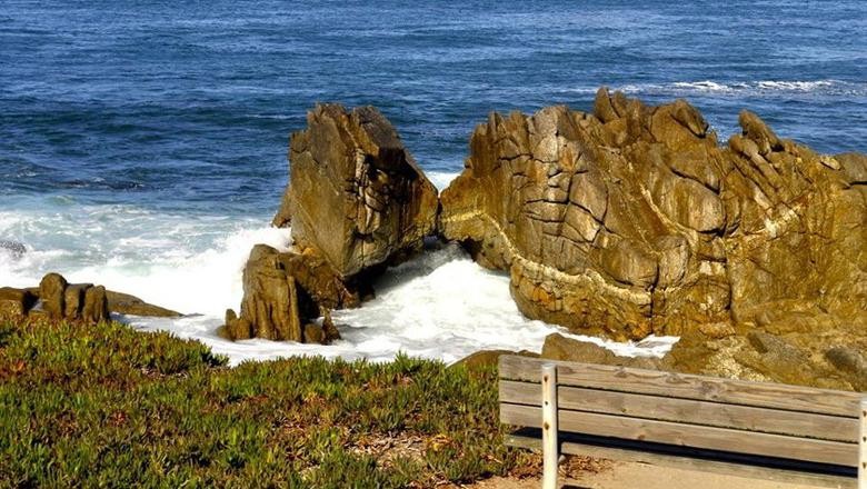 Kissing Rock Destinasi Kissing Rock di AS