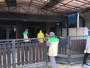 Kadinkes Samarinda Jemput PDP Corona yang Ngamuk-Tolak Diisolasi di RS