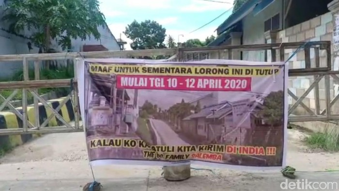 Sejumlah kelurahan di Kendari berlakukan karantina wilayah setelah keluarnya surat edaran dari Walkot Kendari (Sitti Harlina/detikcom)