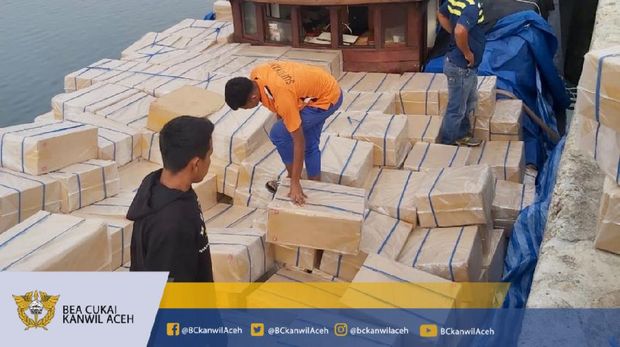 Bea Cukai Gagalkan Penyelundupan Rokok Impor Ilegal Asal Thailand di Perairan Tanjung Jambo Aye (Dok. Bea Cukai Aceh)