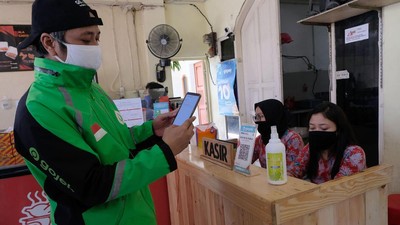 Donasi Voucher Makan untuk Para Ojol