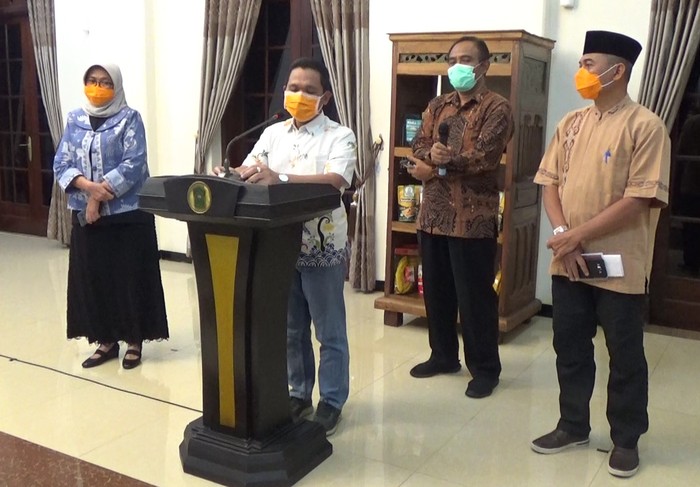 Bupati Lumajang Thoriqul Haq