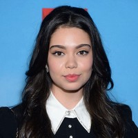 Setelah sukses di Moana, remaja 19 tahun ini tampil dalam serial TV bertajuk Rise. Foto: Instagram/@auliicravalho