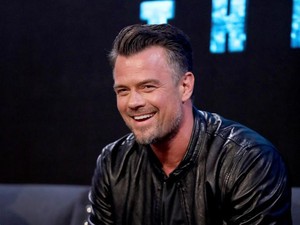 Demi Istri yang Lebih Muda 21 Tahun, Josh Duhamel Jalani Terapi Hormon