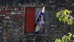 Lawan Corona, Warga Pakistan Ibadah Minggu Paskah di Atap Rumah