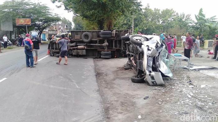 kecelakaan di jombang