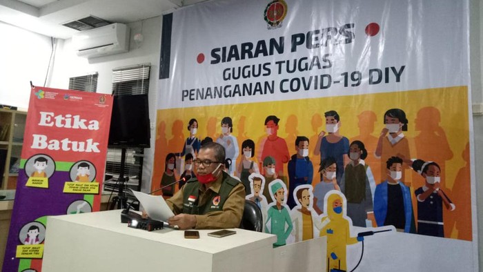 Wakil Sekretaris Gugus Tugas Percepatan Penanganan COVID-19 DIY, Biwara Yuswantana, Senin (13/4/2020).
