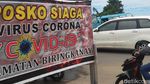Petugas Cek Suhu Tubuh Warga Hendak ke Makassar untuk Cegah Corona
