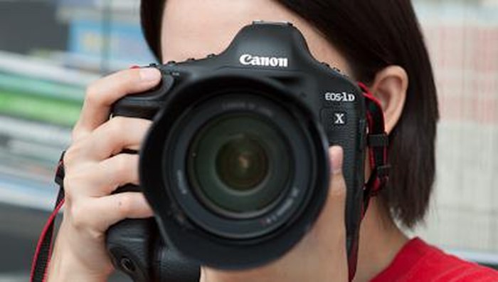 review dslr canon 1dx mark iii